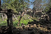 Angkor - ruins of Beng Mealea